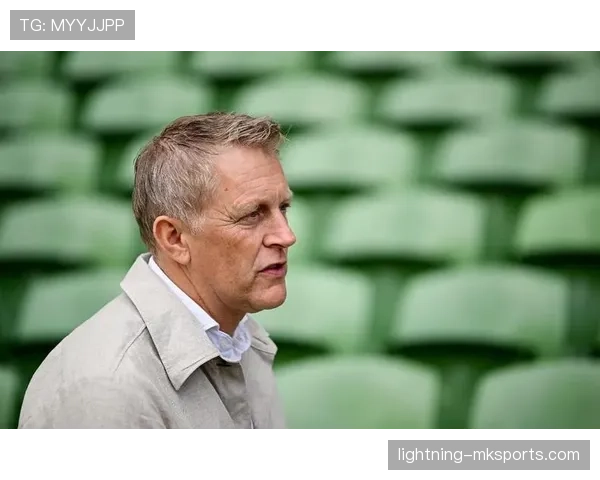 图赫尔战术焕新升级,球队表现强劲引发热议